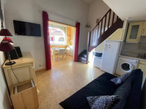 Appartement T2+Mezzanine, 6 pers, Clim, Parking, 400m des commerces - FR-1-81-562